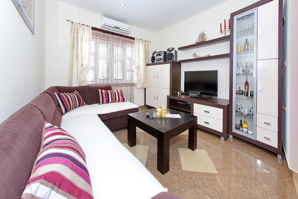 Apartments Melita Bibinje Habitación foto
